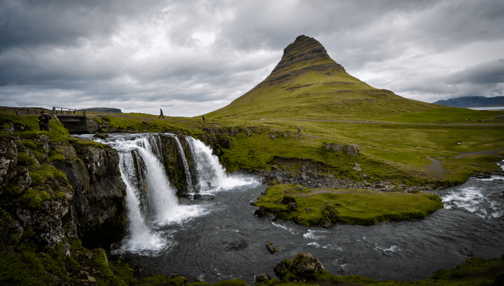 Driving in Iceland - Safetravel